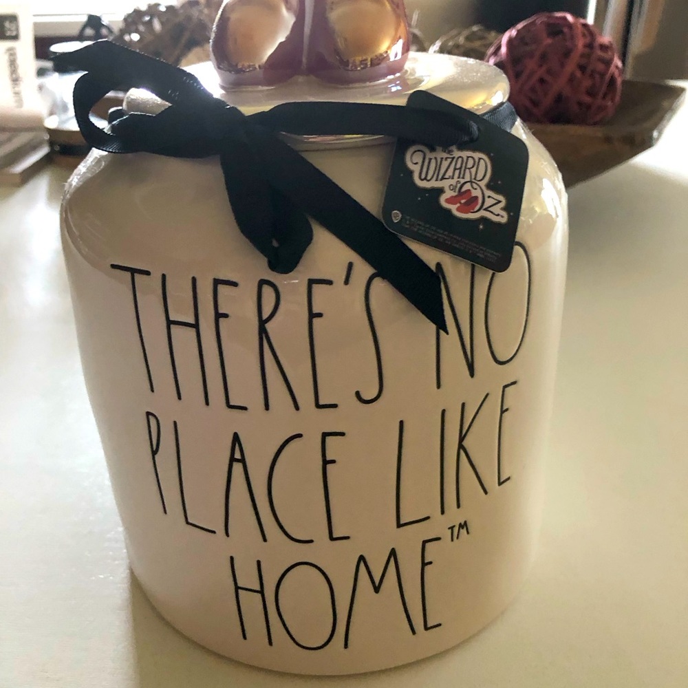 Rae Dunn Wizard of Oz Canister NWT